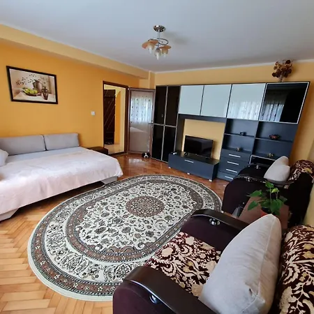 Cozy 3-room In אפורי נורד