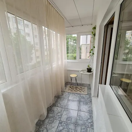 Cozy 3-room In Apartment *