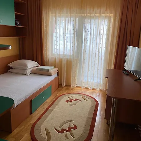 Cozy 3-room In *