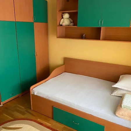 Cozy 3-room In Eforie Nord