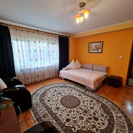 Cozy 3-room In Apartment